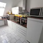 Auszeit2 - Stilvolle Dachwohnung Mit Parkplatz - Zentrumsnah Appartement Erfurt