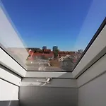 Auszeit2 - Stilvolle Dachwohnung Mit Parkplatz - Zentrumsnah شقة *