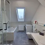 Auszeit2 - Stilvolle Dachwohnung Mit Parkplatz - Zentrumsnah *