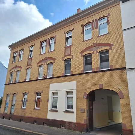 Auszeit2 - Stilvolle Dachwohnung Mit Parkplatz - Zentrumsnah דירה *