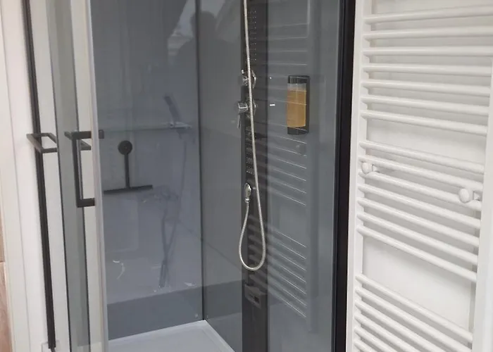 Auszeit2 - Stilvolle Dachwohnung Mit Parkplatz - Zentrumsnah Lejlighed Erfurt