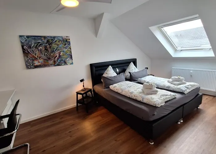 Apartment Auszeit2 - Stilvolle Dachwohnung Mit Parkplatz - Zentrumsnah Erfurt