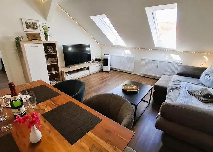 Apartment Auszeit2 - Stilvolle Dachwohnung Mit Parkplatz - Zentrumsnah